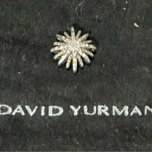 David Yurman Starburst Diamond Pendant 14.5mm - Picture 3 of 5